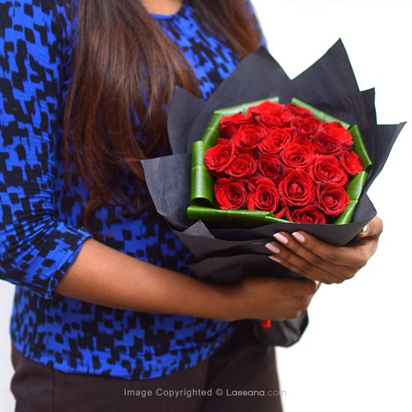 ROSE BOUQUET - 20 RED ROSES - Love & Romance - in Sri Lanka