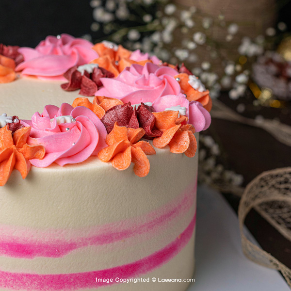 Buy Flower, Chocolate & Cake Combo Online Arabian Flora
