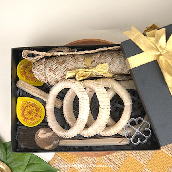 TRADITIONAL KITCHEN ESSENTIALS GIFT BOX - Assorted Gift Packs - in Sri Lanka