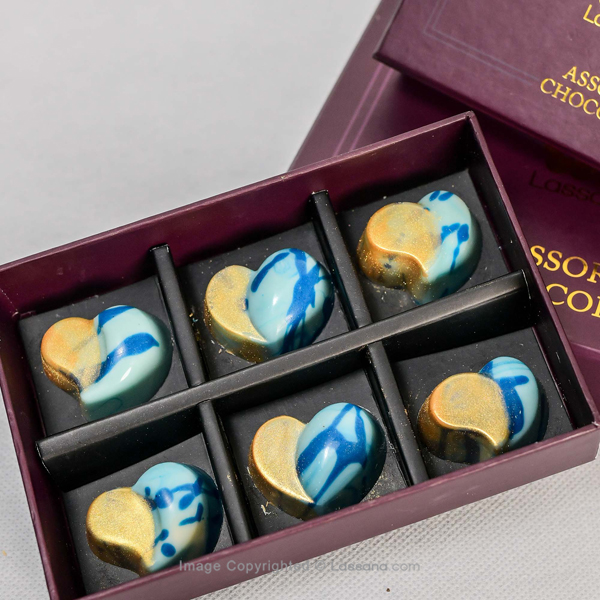 ROYAL BLUE  CHOCOLATE HEARTS - 6PCS - Lassana Chocolates - in Sri Lanka